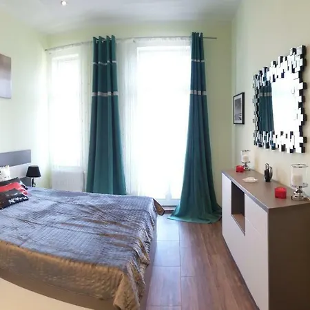 Luksusowy Apartament Na Deptaku Boguslawa *